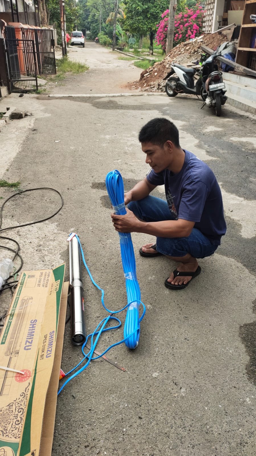Pemasangan Pipa Celup